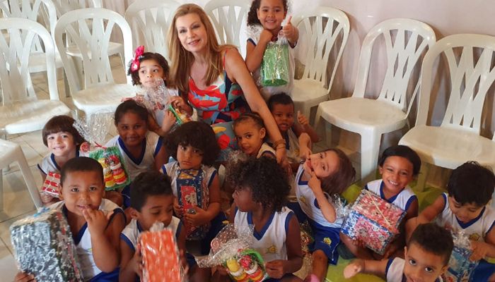 Ação beneficente na ONG Casa da Esperança